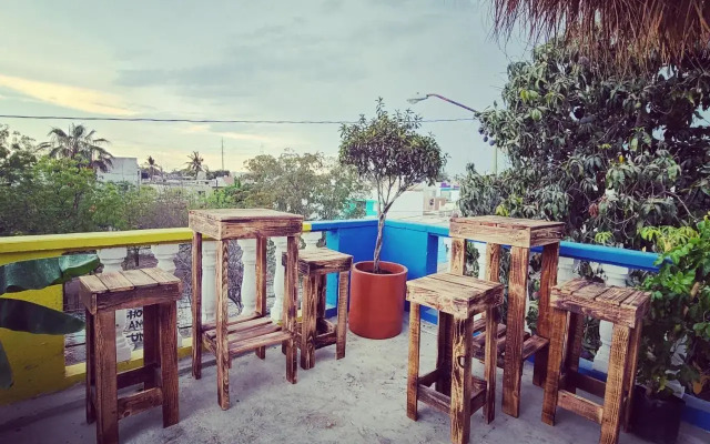 Sundaze Hostel