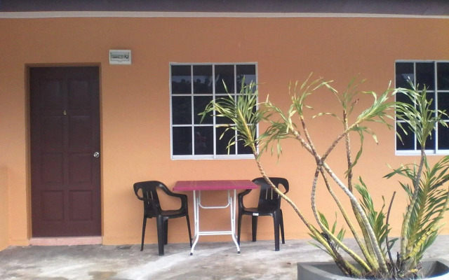 Tok Man Inn