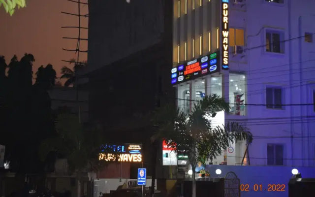 Hotel Puri Waves
