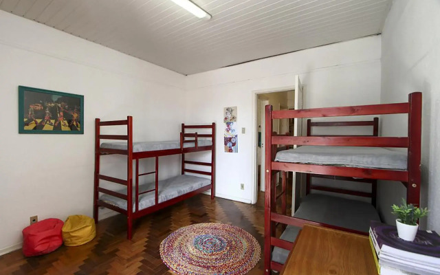 Hostel Acolá Diversão e Arte