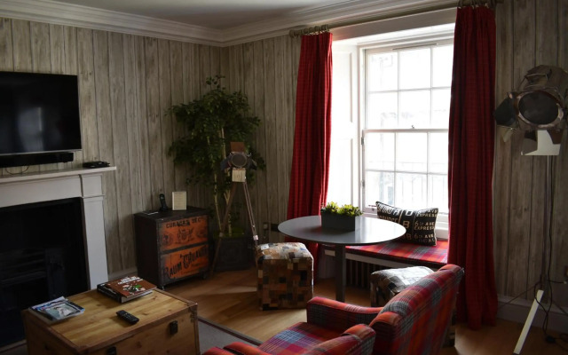 The Rutland Hotel & Apartments