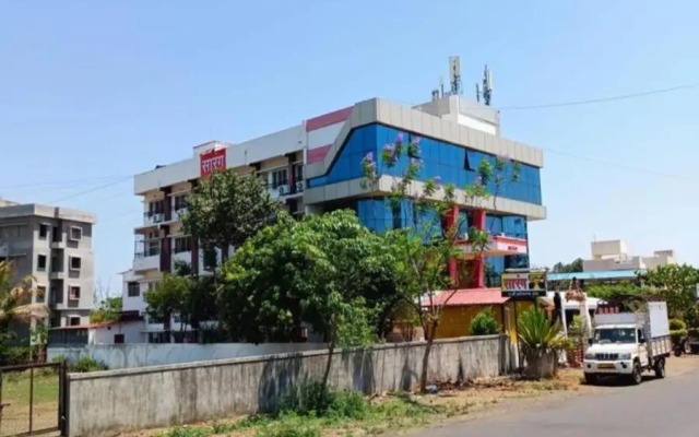 Sarang Lodging & Boarding