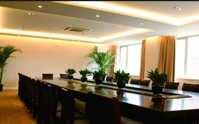 Sanya Lilai Holiday Hotel