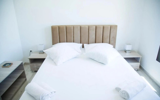 R Sidence Malaga Luxe et Confort La Marsa