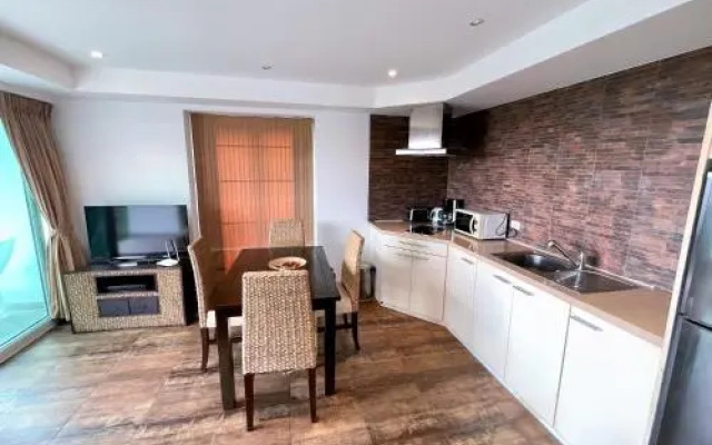 Kata Ocean View Condominium By Lofty