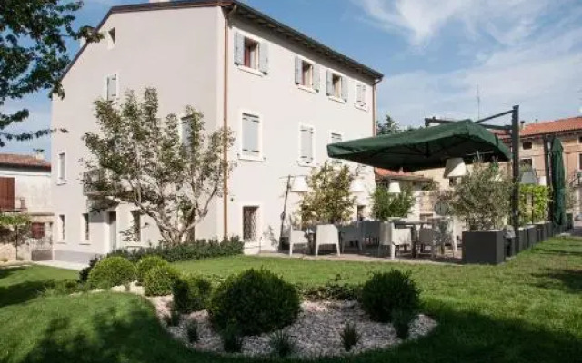 Damaranto Residenza E Cucina