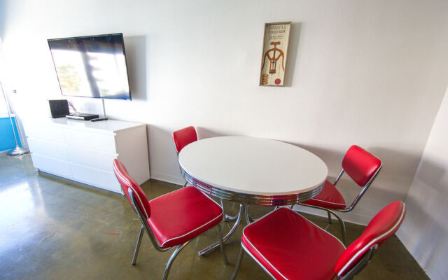 LA Extended Stay by Stay City Rentals
