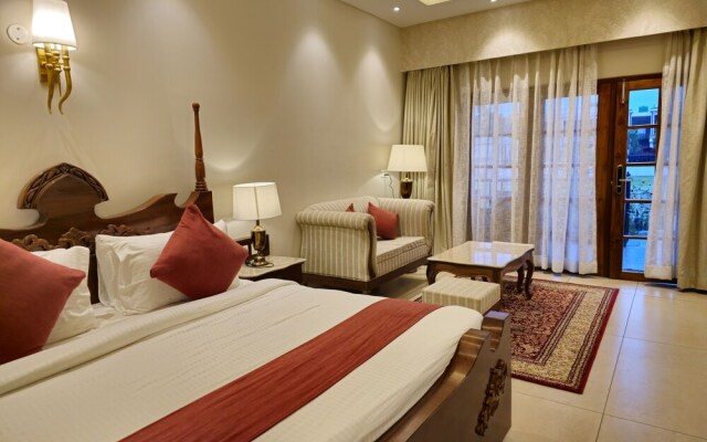 The creek boutique resort & spa