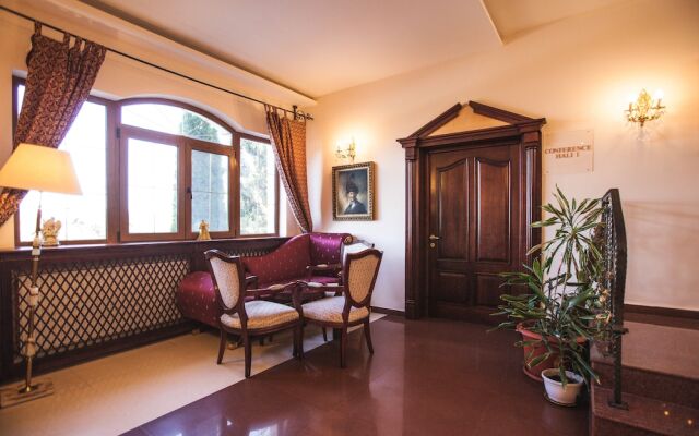 Q Resort and Spa Sacele	