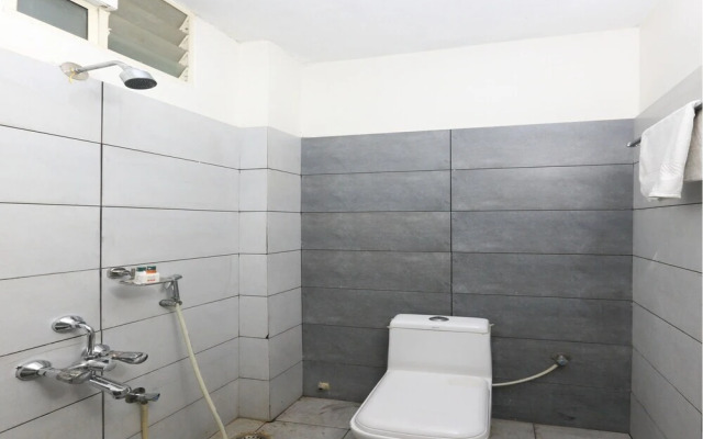 Hotel Delma by OYO