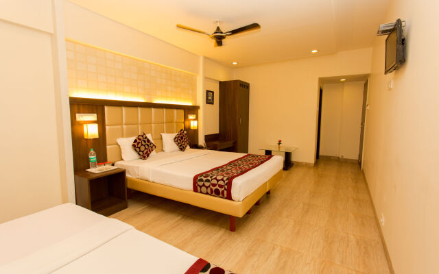 OYO 339 Hotel Krishna Avatar Stays Inn