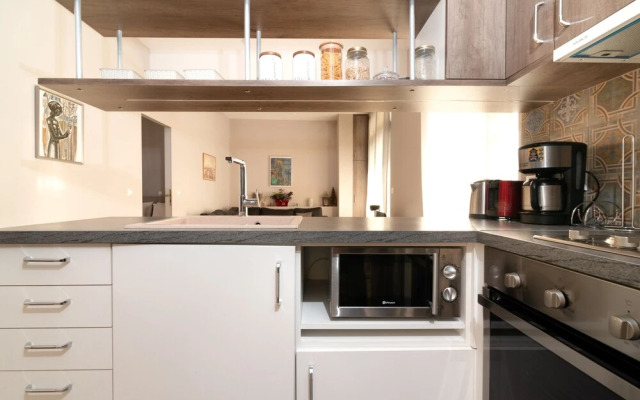 Acropolis Suites