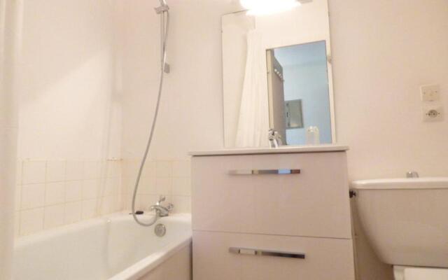 Appartement Arette, 1 pièce, 5 personnes - FR-1-602-67