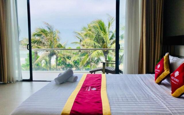 VILLA ARIA RESORT, THE SEA BY 10m,Biển và hồ bơi riêng