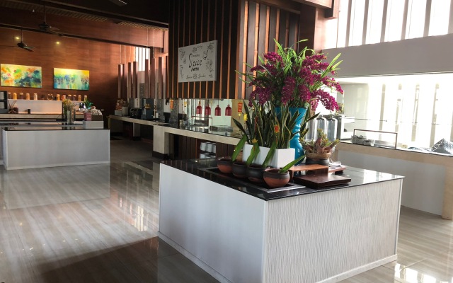 Sunrise Premium Resort Hoi An