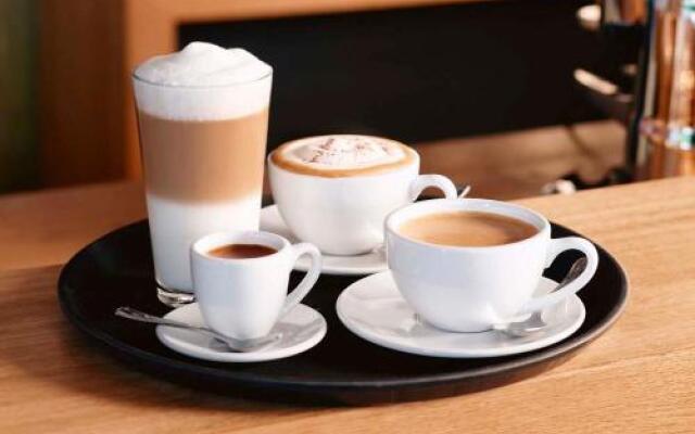 Milano Coffee & Guesthouse