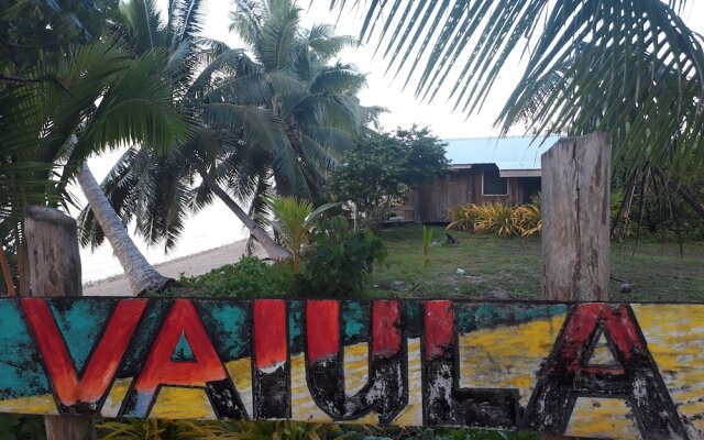 Vaiula Beach Fales