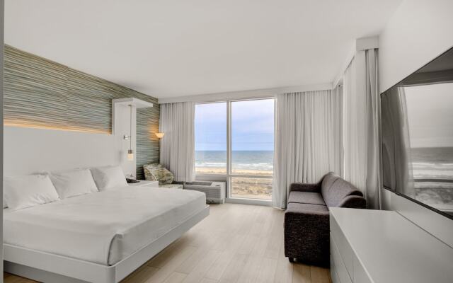 Beachwalk At Sea Beach