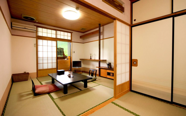 Okutone Onsen Hotel Sunbird – Guest Rooms – Minakami