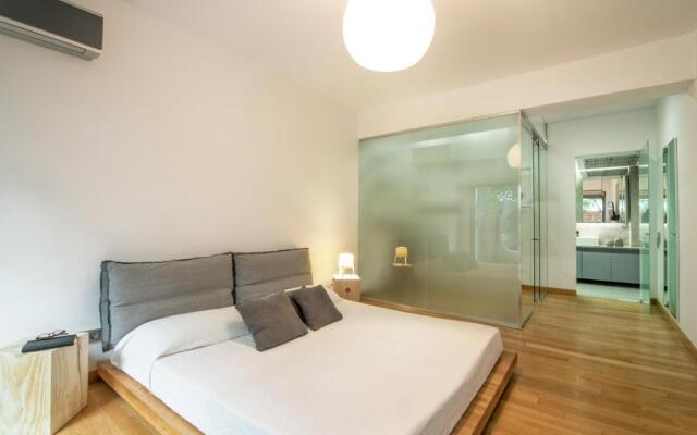 Elegant and Private Living by Neuvel