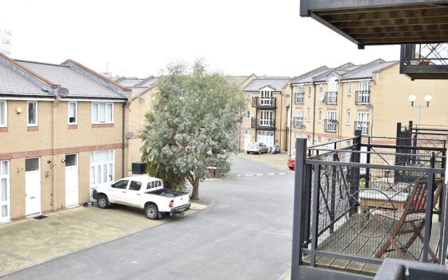 Thames view house