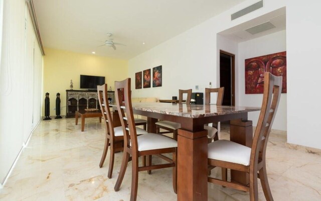 Casa del Mar 103 by CocoBR