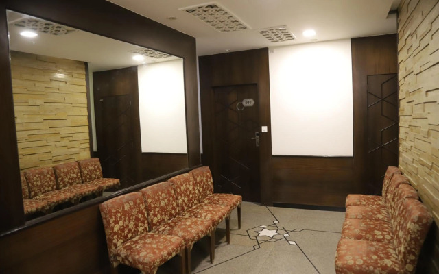 Oyo Premium Children Park Sardarpura