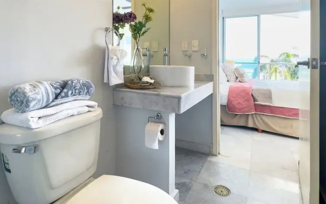 ARIA Residence Beachfront luxury