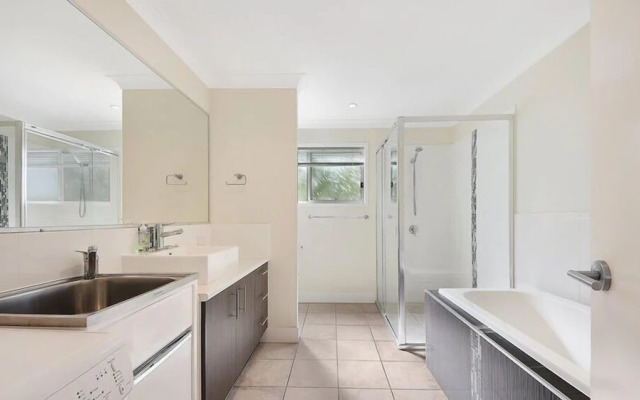 Sandcastles Coign 10