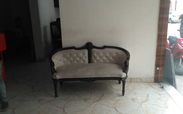 Hotel Rama Deluxe Paharganj