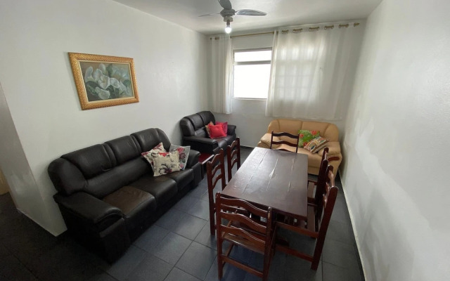 Pé na Areia Praia da Guilhermina IV