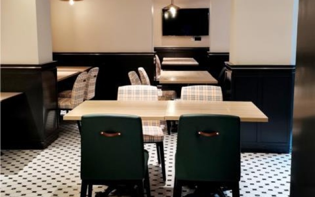 Premier City Comfort Hotel Wuhan Yellow Crane Shouyi Road Metro Station – Restaurant – Wuhan