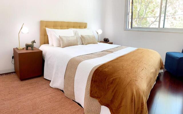 Cascais Avenida Loft- by ONARTstays