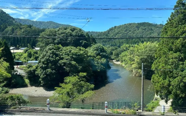 Ayu House — hotel in Nagahama