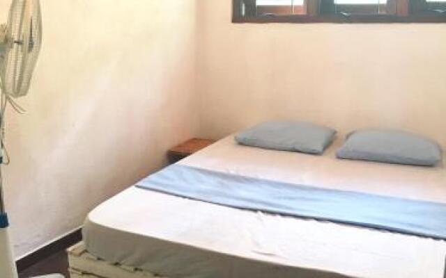 Unawatuna Hideaway Hostel