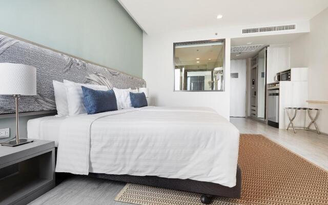 The Quarter Ari by UHG Hotel