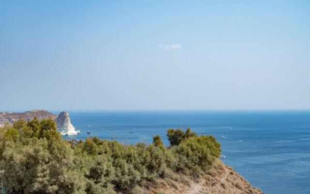Santorita Suites