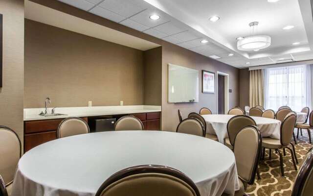 Comfort Suites Youngstown North