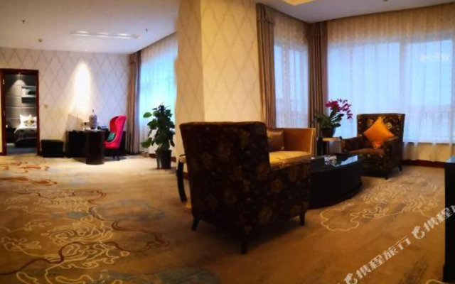 Zhonghe Hotel