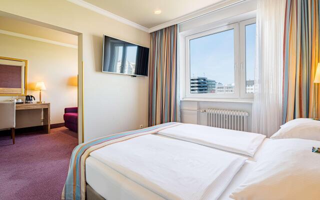 Best Western Raphael Hotel Altona