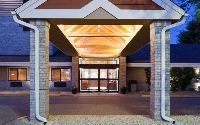 AmericInn by Wyndham Apple Valley