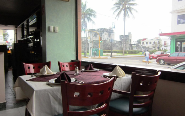 Hotel Baluarte