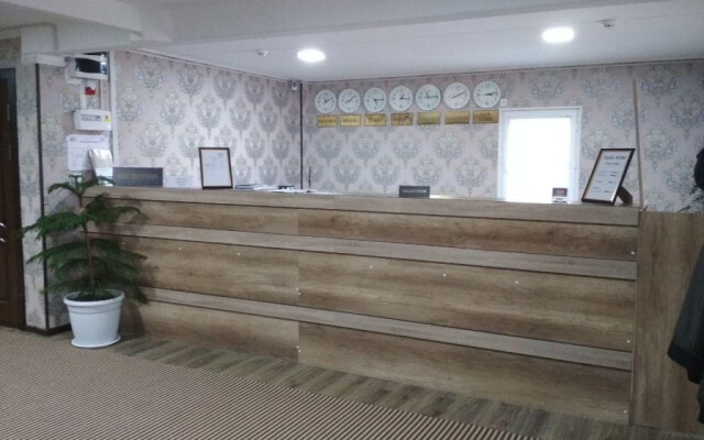 Gold Plaza (Голд Плаза)