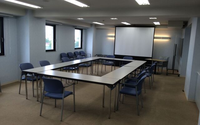 Hotel Crown Hills Takaoka