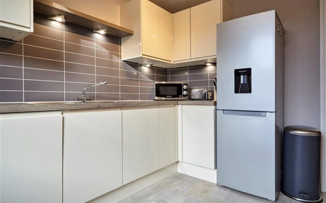 Meredith Way 2 Bedrooms Apartment