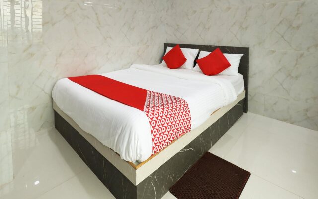 Guru Comforts By OYO Rooms