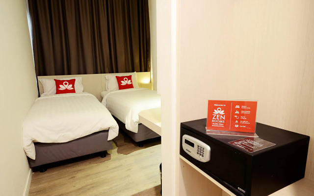 ZenRooms Pluit PIK