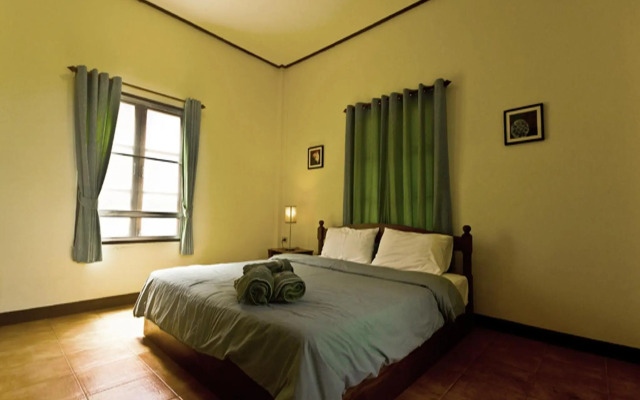 Krathom Khaolak Resort