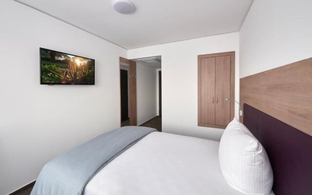 HOTEL NEW IN - Ingolstadt - Gaimersheim