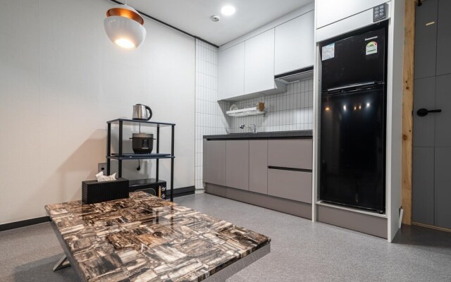 Gangneung Gyeongpodae AJ Hotel